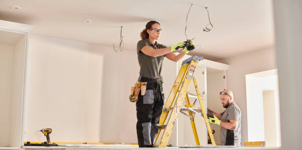 Best 24-Hour Electrician  in Crystal Springs, MS